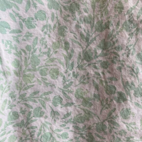 Threshold Green and White Botanical Floral Bed pillow case set - Picture 5 of 7